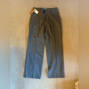 NWT Dockers Men's Grey Khakis 31x30